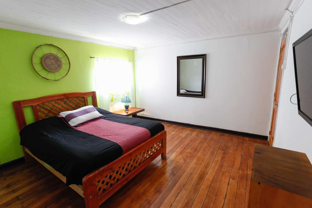 Casa Violeta Limon Appartement Valparaíso Buitenkant foto